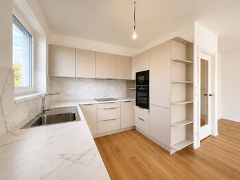 Kuchyň - Prodej domu 114 m², Kutná Hora