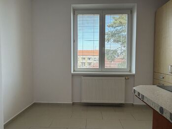 Pronájem bytu 2+1 v osobním vlastnictví 58 m², Pohořelice