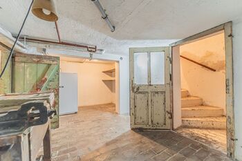 sklep - Prodej domu 155 m², Kladno