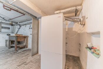 sklep - Prodej domu 155 m², Kladno