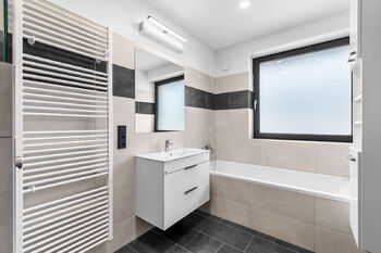 Prodej domu 176 m², Radnice