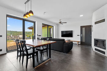 Prodej domu 176 m², Radnice