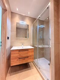 Prodej bytu 3+1 v osobním vlastnictví 58 m², Praha 10 - Strašnice