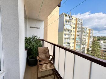 Prodej bytu 3+1 v osobním vlastnictví 66 m², Praha 10 - Záběhlice