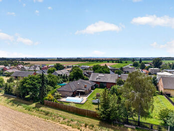 Prodej domu 252 m², Holasovice