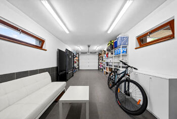 Prodej domu 252 m², Holasovice