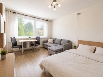 Pronájem bytu 1+1 v osobním vlastnictví 31 m², Praha 4 - Modřany