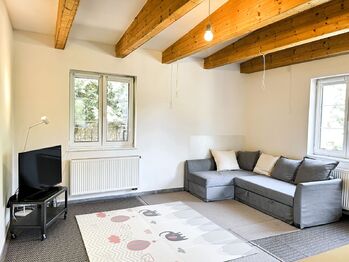 obývací pokoj - Pronájem bytu 3+kk v osobním vlastnictví 88 m², Praha 9 - Klánovice