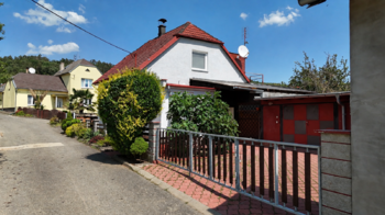 Prodej domu 100 m², Břestek