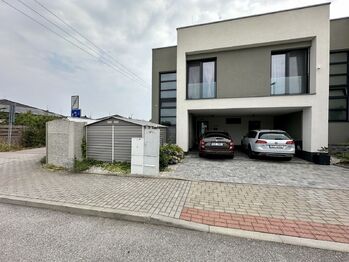 Prodej domu 190 m², Srubec