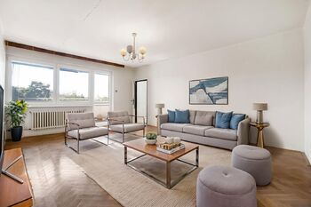 Obývací pokoj - VIZUALIZACE - Prodej bytu 3+1 v osobním vlastnictví 87 m², Praha 10 - Strašnice