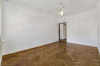 Ložnice - Prodej bytu 3+1 v osobním vlastnictví 87 m², Praha 10 - Strašnice