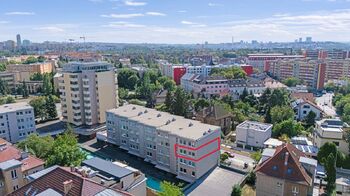 Prodej bytu 3+1 v osobním vlastnictví 87 m², Praha 10 - Strašnice
