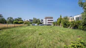 Prodej pozemku 719 m², Praha 10 - Dolní Měcholupy
