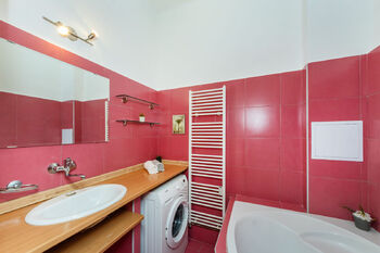 Pronájem bytu 2+1 v osobním vlastnictví 52 m², Praha 3 - Vinohrady