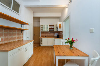 Pronájem bytu 2+1 v osobním vlastnictví 52 m², Praha 3 - Vinohrady