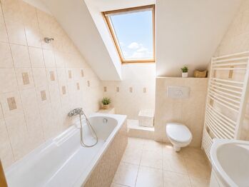 Prodej domu 184 m², Lipová