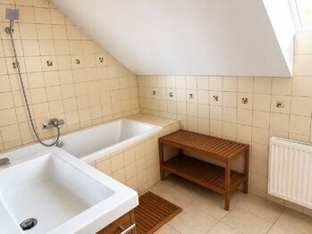 Prodej domu 184 m², Lipová