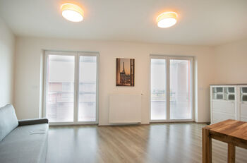 Prodej bytu 1+kk v osobním vlastnictví 33 m², Praha 5 - Zličín