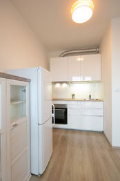 Prodej bytu 1+kk v osobním vlastnictví 33 m², Praha 5 - Zličín