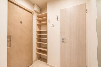 Prodej bytu 1+1 v osobním vlastnictví 30 m², Praha 4 - Chodov