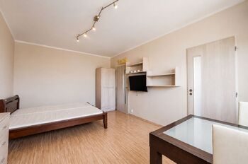 Prodej bytu 1+1 v osobním vlastnictví 30 m², Praha 4 - Chodov