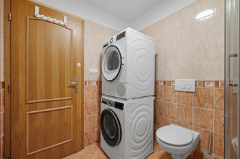 Prodej bytu 3+1 v osobním vlastnictví 155 m², Praha 2 - Nové Město