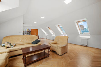 Prodej bytu 3+1 v osobním vlastnictví 155 m², Praha 2 - Nové Město