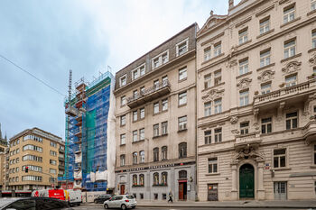Prodej bytu 3+1 v osobním vlastnictví 155 m², Praha 2 - Nové Město