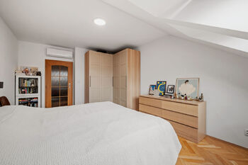 Prodej bytu 3+1 v osobním vlastnictví 155 m², Praha 2 - Nové Město