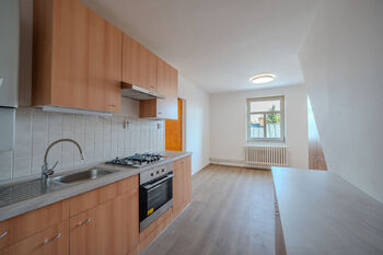 kuchyň s jídelnou - Prodej bytu 2+kk v osobním vlastnictví 44 m², Jablonec nad Nisou