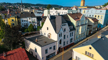 dům a okolí - Prodej bytu 2+kk v osobním vlastnictví 44 m², Jablonec nad Nisou 