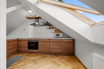 Prodej bytu 4+1 v osobním vlastnictví 166 m², Praha 2 - Nové Město