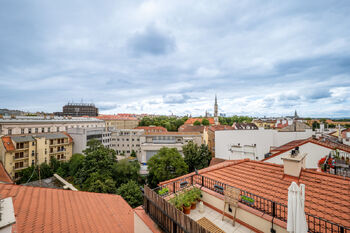 Prodej bytu 4+1 v osobním vlastnictví 166 m², Praha 2 - Nové Město