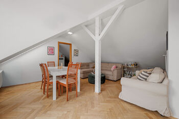 Prodej bytu 4+1 v osobním vlastnictví 166 m², Praha 2 - Nové Město