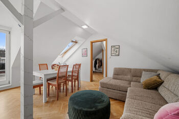 Prodej bytu 4+1 v osobním vlastnictví 166 m², Praha 2 - Nové Město