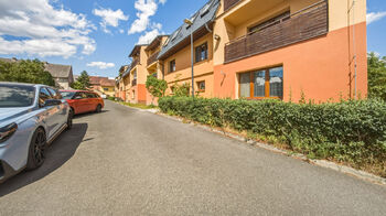 Budova - Prodej bytu 2+1 v osobním vlastnictví 59 m², Dubá