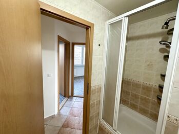 Prodej bytu 3+1 v osobním vlastnictví 68 m², Praha 4 - Krč