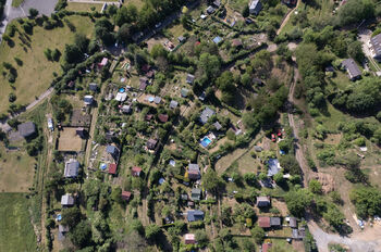 Prodej pozemku 383 m², Bystřany