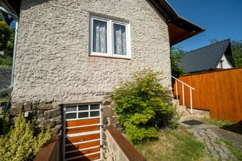 Prodej pozemku 383 m², Bystřany