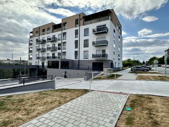 Pronájem bytu 1+kk v osobním vlastnictví 38 m², Třebíč