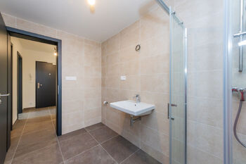Prodej bytu 2+kk v osobním vlastnictví 11938 m², Praha 6 - Břevnov