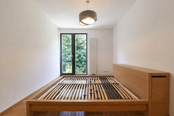Pronájem bytu 2+kk v osobním vlastnictví 50 m², Praha 8 - Libeň