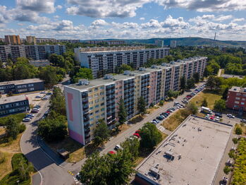 Pohled BD - Prodej bytu 4+1 v osobním vlastnictví 88 m², Brno