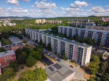 Pohled BD - Prodej bytu 4+1 v osobním vlastnictví 88 m², Brno
