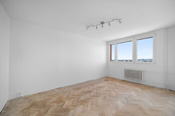 Pokoj 18 m2 - Prodej bytu 4+1 v osobním vlastnictví 88 m², Brno