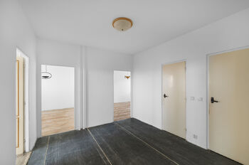 Chodba - Prodej bytu 4+1 v osobním vlastnictví 88 m², Brno