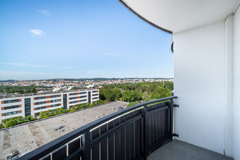 Balkon - Prodej bytu 4+1 v osobním vlastnictví 88 m², Brno