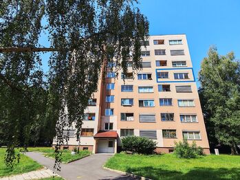 Dům s vyznačením bytu - Pronájem bytu 2+kk v družstevním vlastnictví 44 m², Ostrava 