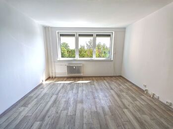 Pronájem bytu 2+kk v družstevním vlastnictví 44 m², Ostrava